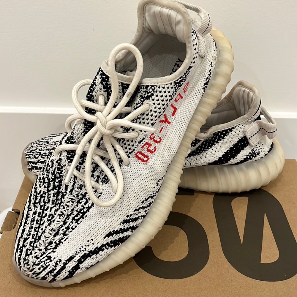 Yeezy Boost 350 V2 ‘Zebra’